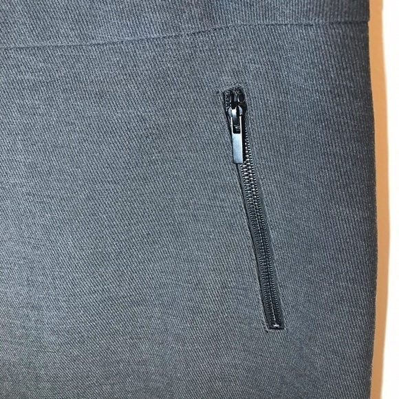 Halogen (Nordstrom) Zip Front A-Line Skirt - Picture 4 of 4